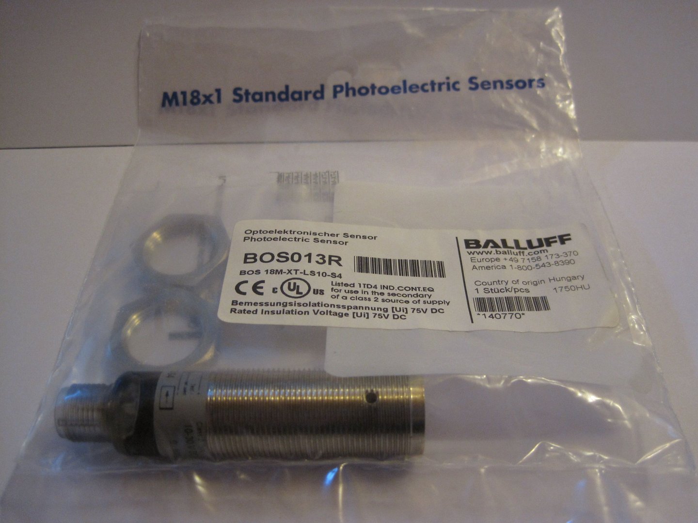 Balluff BOS 18M-XT-LS10-S4 BOS013R 140770 Photoelectric Sensor New In Box 